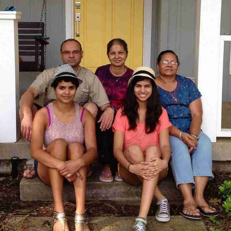 Cancer caregiver Rodney with family